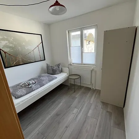 홈스테이 Monteurzimmer *